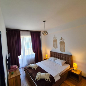 Summerland Apartment